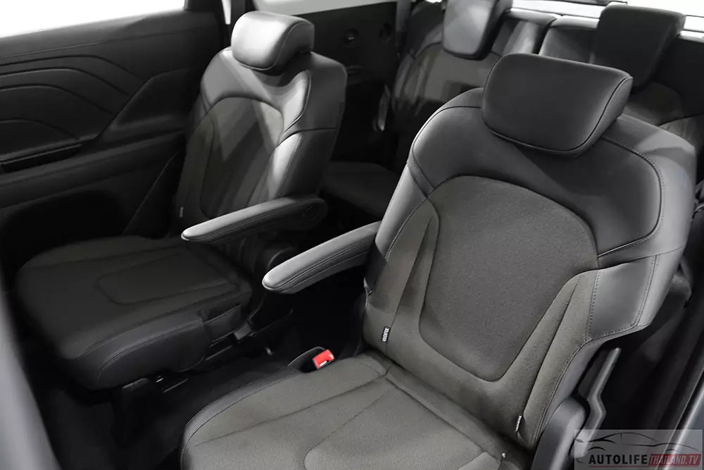 Hyundai Stargazer 2026 ra mắt Thái Lan trước khi về Việt Nam, nội thất 6 chỗ, thêm tính năng an toàn - Ảnh 6.