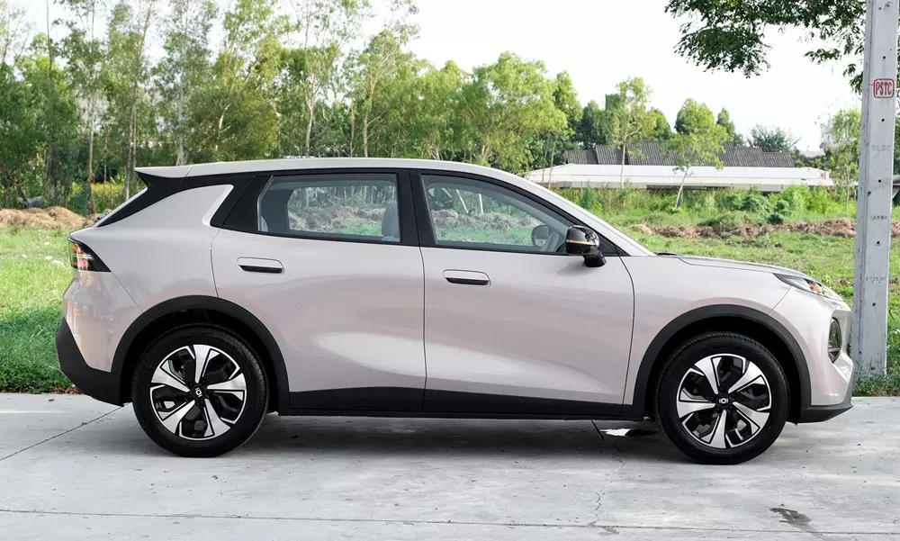 Xe điện giá rẻ Changan Nevo Q05 ra mắt tại Thái Lan, liệu có bán ở Việt Nam? - Ảnh 3.