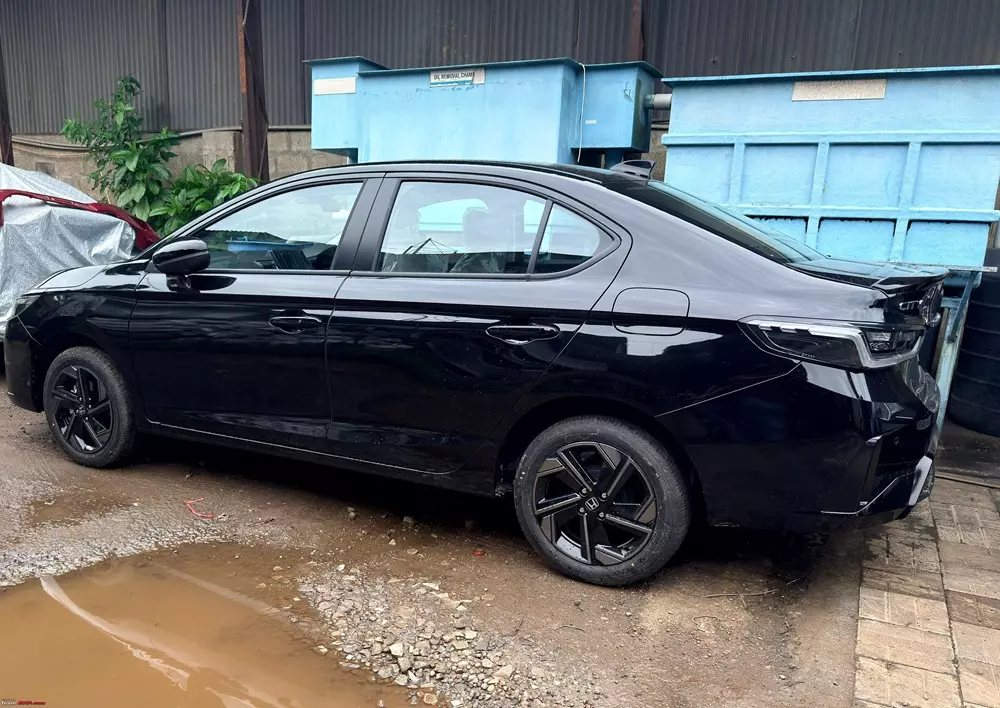 Honda City 2026 lộ rõ nội thất với màn hình cảm ứng cỡ lớn và camera 360 độ trước ngày ra mắt - Ảnh 12. Honda City 2026 lộ rõ nội thất với màn hình cảm ứng cỡ lớn và camera 360 độ trước ngày ra mắt - Ảnh 12.