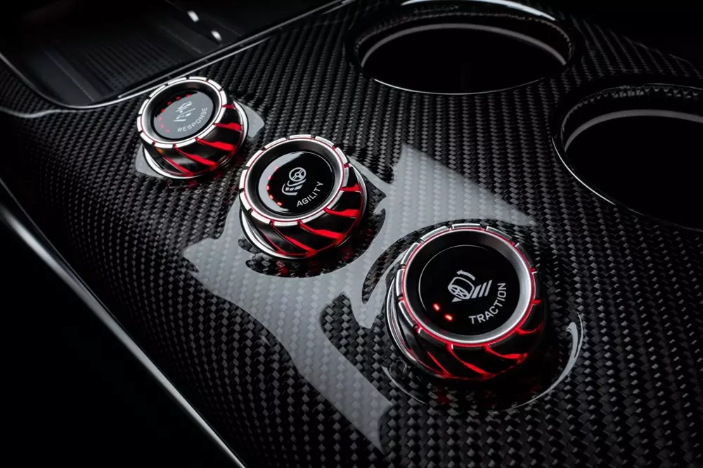 Mercedes-AMG GT 4-Door Coupe trình làng, từ bỏ động cơ xăng V8, cạnh tranh Porsche Taycan - Ảnh 4. Mercedes-AMG GT 4-Door Coupe trình làng, từ bỏ động cơ xăng V8, cạnh tranh Porsche Taycan - Ảnh 4.