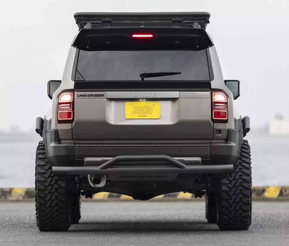 Chiếc xe Toyota Land Cruiser 250 này hoàn toàn khác biệt sau khi được Kuhl tạo ra- Ảnh 5. Chiếc xe Toyota Land Cruiser 250 này hoàn toàn khác biệt sau khi được Kuhl tạo ra- Ảnh 5.