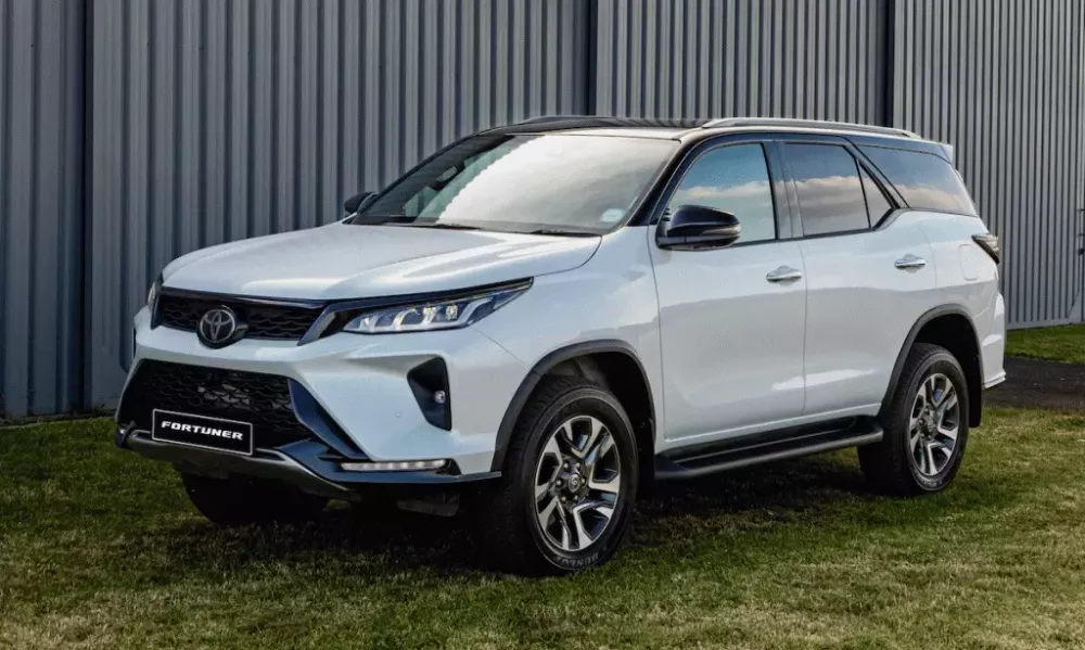 Toyota cắt giảm sản lượng đến 83.000 xe, Fortuner và Hilux cũng bị ảnh hưởng - Ảnh 1. Toyota cắt giảm sản lượng đến 83.000 xe, Fortuner và Hilux cũng bị ảnh hưởng - Ảnh 1.
