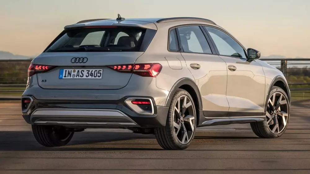 Audi A3 Allstreet 2027 với kiểu dáng mang phong cách SUV