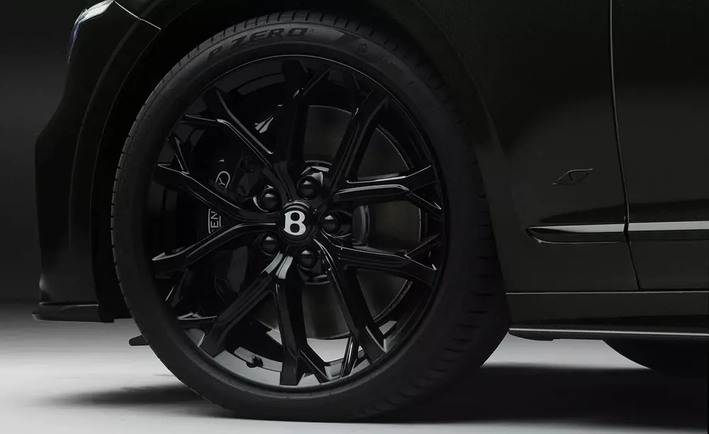 Bentley Flying Spur phiên bản mới trình làng, từ bỏ một thiết kế truyền thống được duy trì từ năm 1962 - Ảnh 6. Bentley Flying Spur phiên bản mới trình làng, từ bỏ một thiết kế truyền thống được duy trì từ năm 1962 - Ảnh 6.