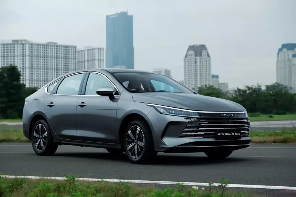 Chốt xe trước 30/6: Khách hàng BYD nhận ưu đãi trước bạ, tiền mặt và giải pháp sạc toàn diện - Ảnh 1. Chốt xe trước 30/6: Khách hàng BYD nhận ưu đãi trước bạ, tiền mặt và giải pháp sạc toàn diện - Ảnh 1.