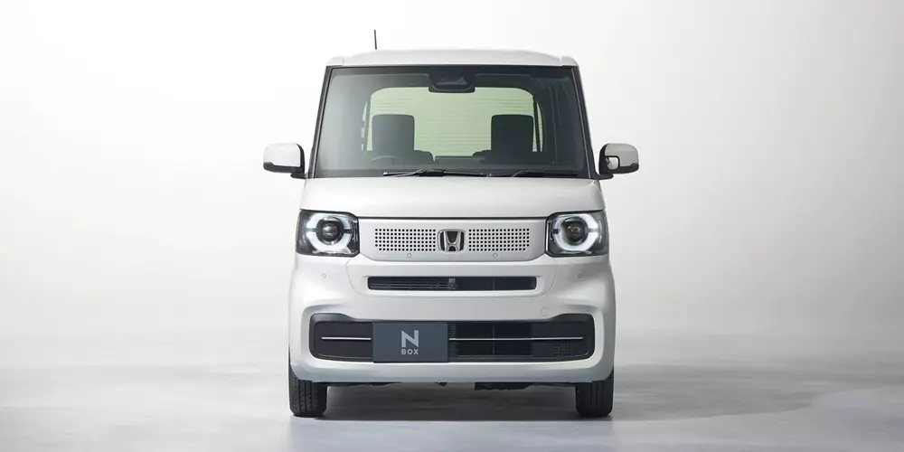 Xe hộp diêm Honda N-Box nhận loạt nâng cấp, thêm sức hút cho "vua doanh số" - Ảnh 8. Xe hộp diêm Honda N-Box nhận loạt nâng cấp, thêm sức hút cho "vua doanh số" - Ảnh 8.