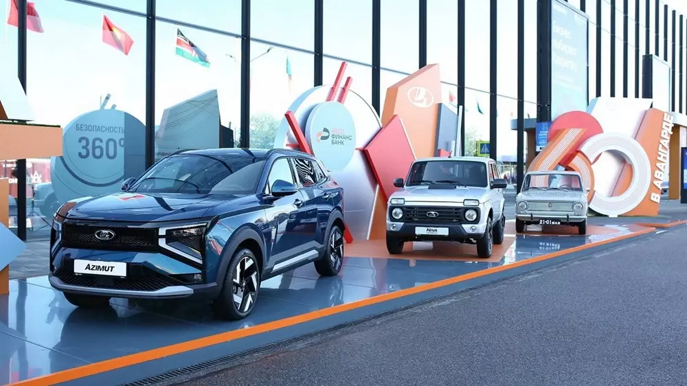 Lada Niva lần đầu có túi khí và thân xe chống gỉ sau 49 năm bám trụ trên thị trường - Ảnh 2. Lada Niva lần đầu có túi khí và thân xe chống gỉ sau 49 năm bám trụ trên thị trường - Ảnh 2.