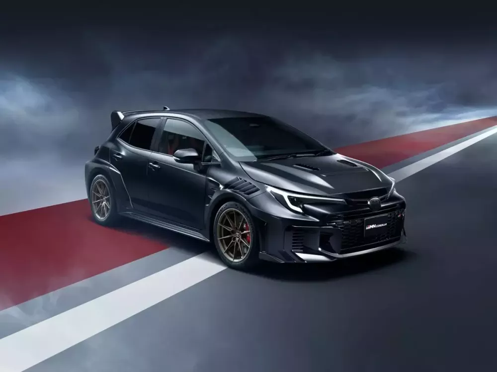 Toyota Corolla ra mắt phiên bản GRMN với khối động cơ "nhỏ nhưng có võ" và nội thất 2 chỗ ngồi - Ảnh 1.