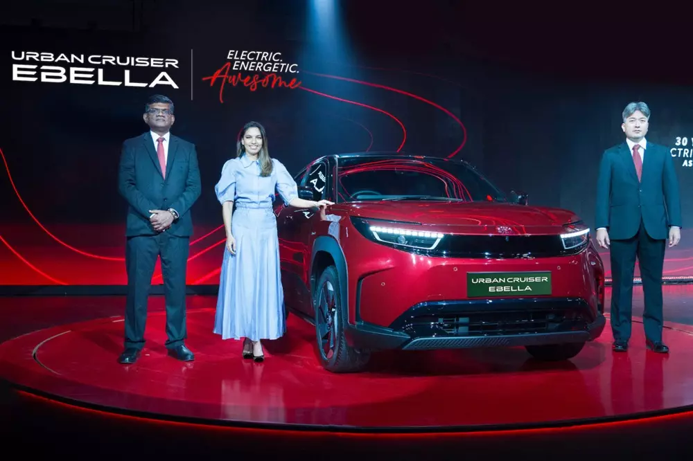 SUV điện cỡ nhỏ Toyota Urban Cruiser Ebella được công bố giá bán sau hơn 1 năm ra mắt SUV điện cỡ nhỏ Toyota Urban Cruiser Ebella được công bố giá bán sau hơn 1 năm ra mắt