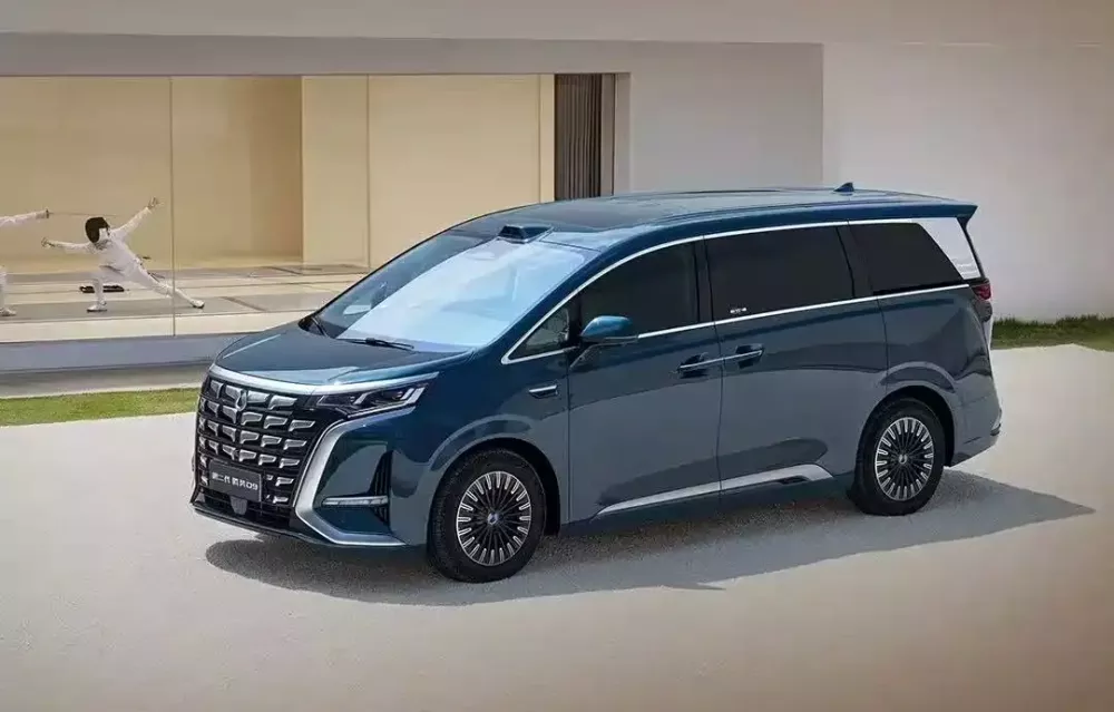 byd-denza-d9-42de BYD Denza D9 phiên bản mới có phạm vi hoạt động lên tới gần 1.500 km