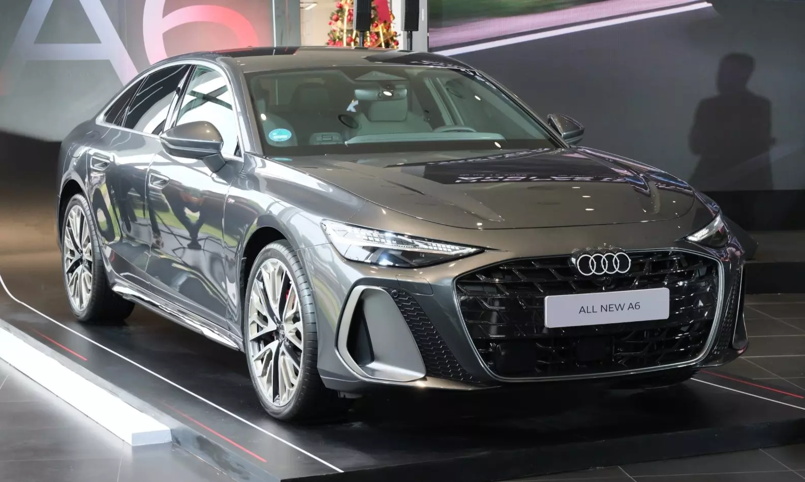 audi-a6-gia-xe-cfe8 Thông số kỹ thuật xe Audi A6 2026: Đỉnh cao công nghệ khung gầm mới - Ảnh 3.