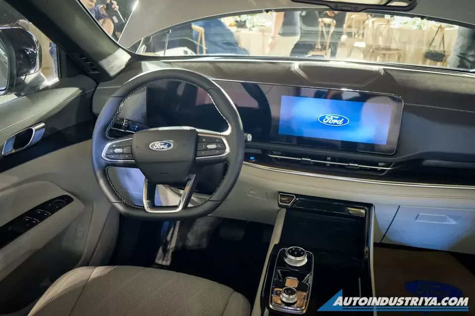 Ford Territory Hybrid Platinum ra mắt Đông Nam Á, liệu có cửa về Việt Nam? - Ảnh 4.