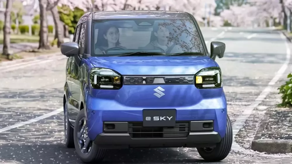 suzuki-e-sky-3-8050-1 Xe điện mới của Suzuki có thể di chuyển 310 km với bộ pin cực nhỏ - Ảnh 6.
