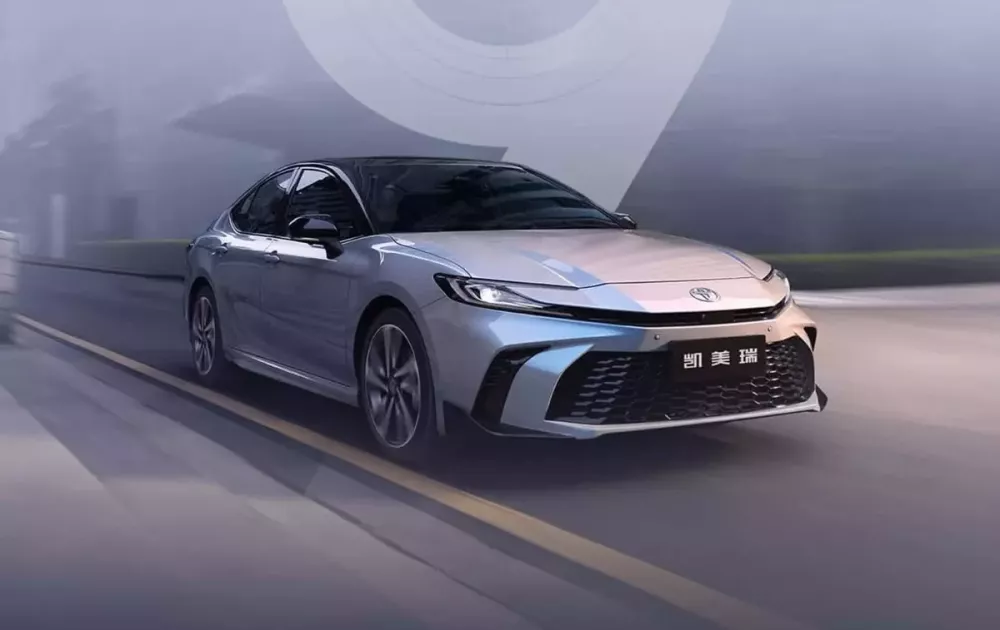toyota-camry-2027-19-3af2 Toyota Camry 2027 bản cao cấp hơn
