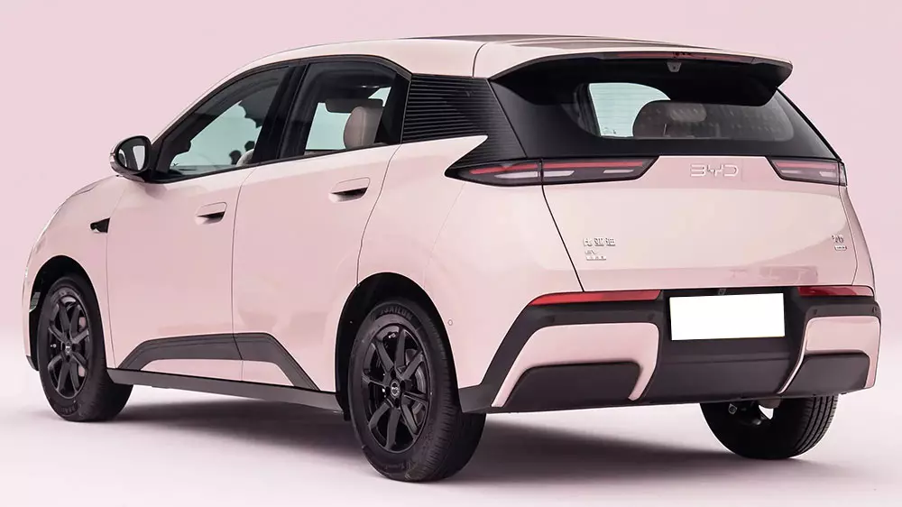 byd-seagull-2027-10-d355 BYD Seagull thế hệ mới chuyển sang hệ dẫn động cầu sau, bổ sung khoang hành lý phía trước - Ảnh 8.