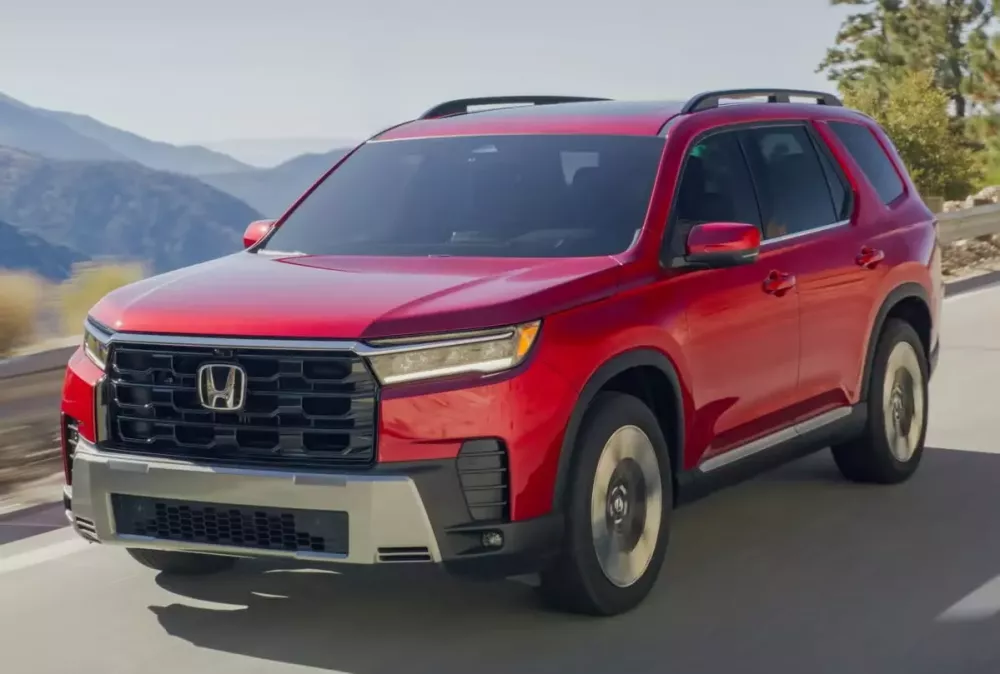 honda-pilot-9480 Rộ tin đồn Honda phát triển SUV siêu lớn mới, dài hơn cả Hyundai Palisade và Ford Explorer - Ảnh 1.