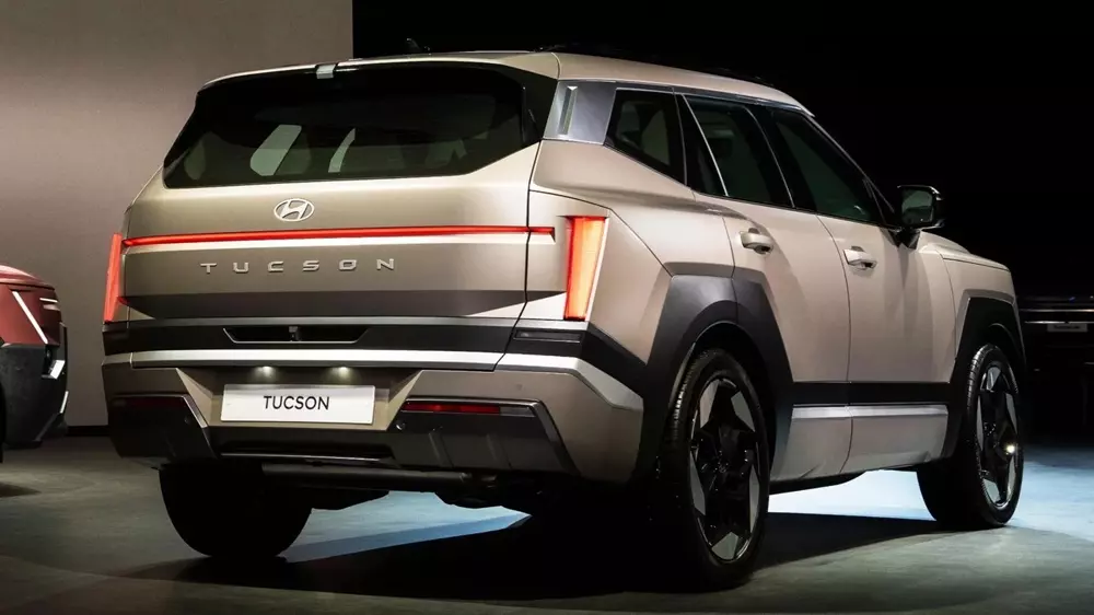hyundai-tucson-2027-1-c9e8 Hyundai Tucson 2027 được trang bị tính năng quan sát gầm xe
