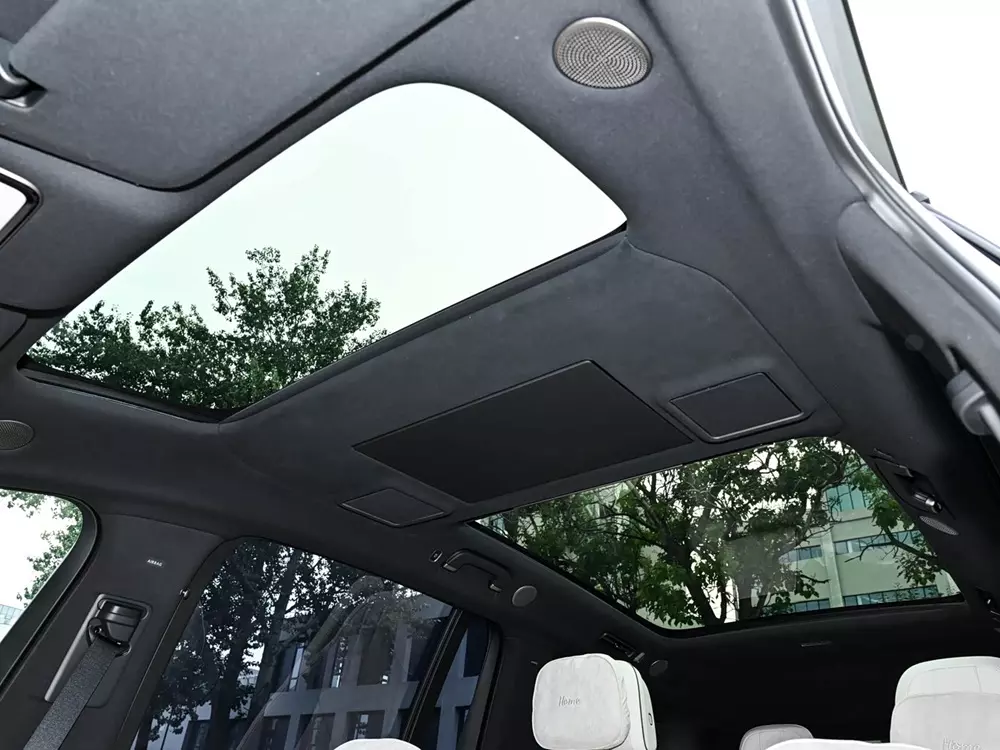 li-i9-2-6524 SUV thuần điện đầu bảng Li i9 chính thức ra mắt, liệu có bán ở Việt Nam? - Ảnh 8.