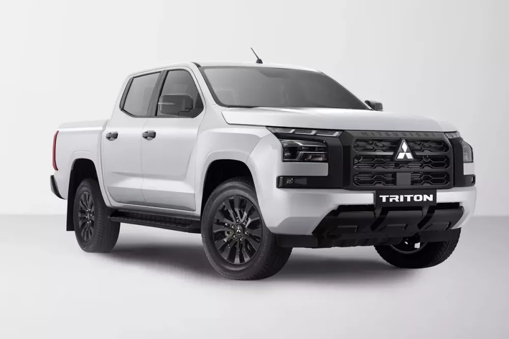 Mitsubishi Triton tại Việt Nam có thêm phiên bản 4WD AT Premium mới, giá từ 782 triệu đồng - Ảnh 2.