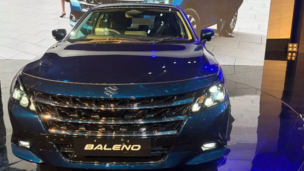 suzuki-baleno-2027-7-d430 Suzuki Baleno 2027 trình làng với thiết kế và trang bị nâng cấp, động cơ mới tiết kiệm hơn - Ảnh 2.